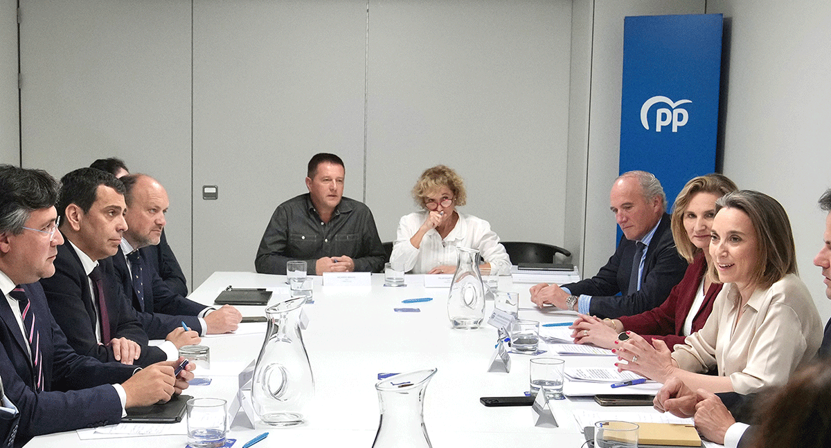 El Registro de Demandantes de Vivienda y Suelo de CONCOVI se reúne con el Partido Popular